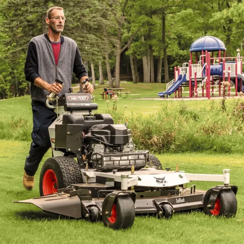 Bobcat WB700 zero turn achterloopmaaier Bobcat Vangaever 05