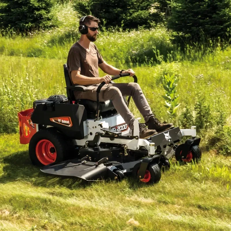 Bobcat zero turn maaier zt2000 Bobcat Vangaever 13
