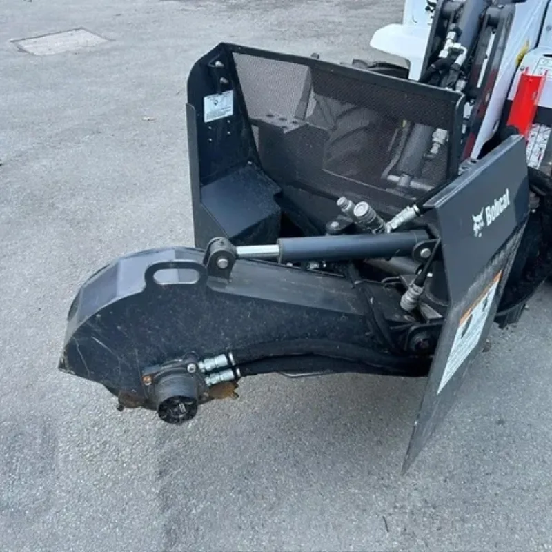 Boomstronkenfrees Bobcat SG30 01