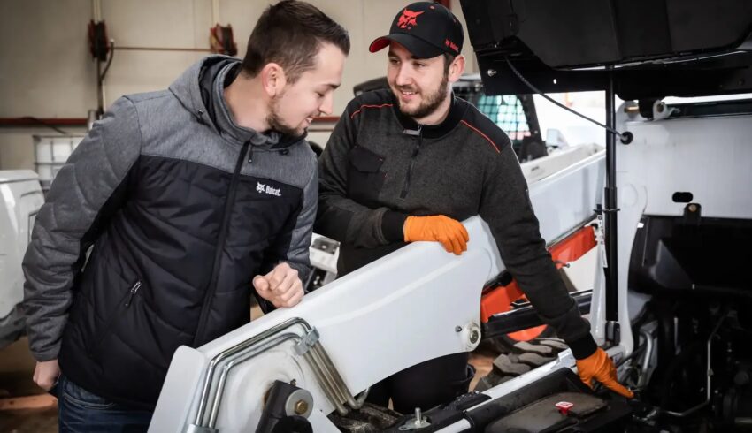 Service technieker bobcat Lummen 02