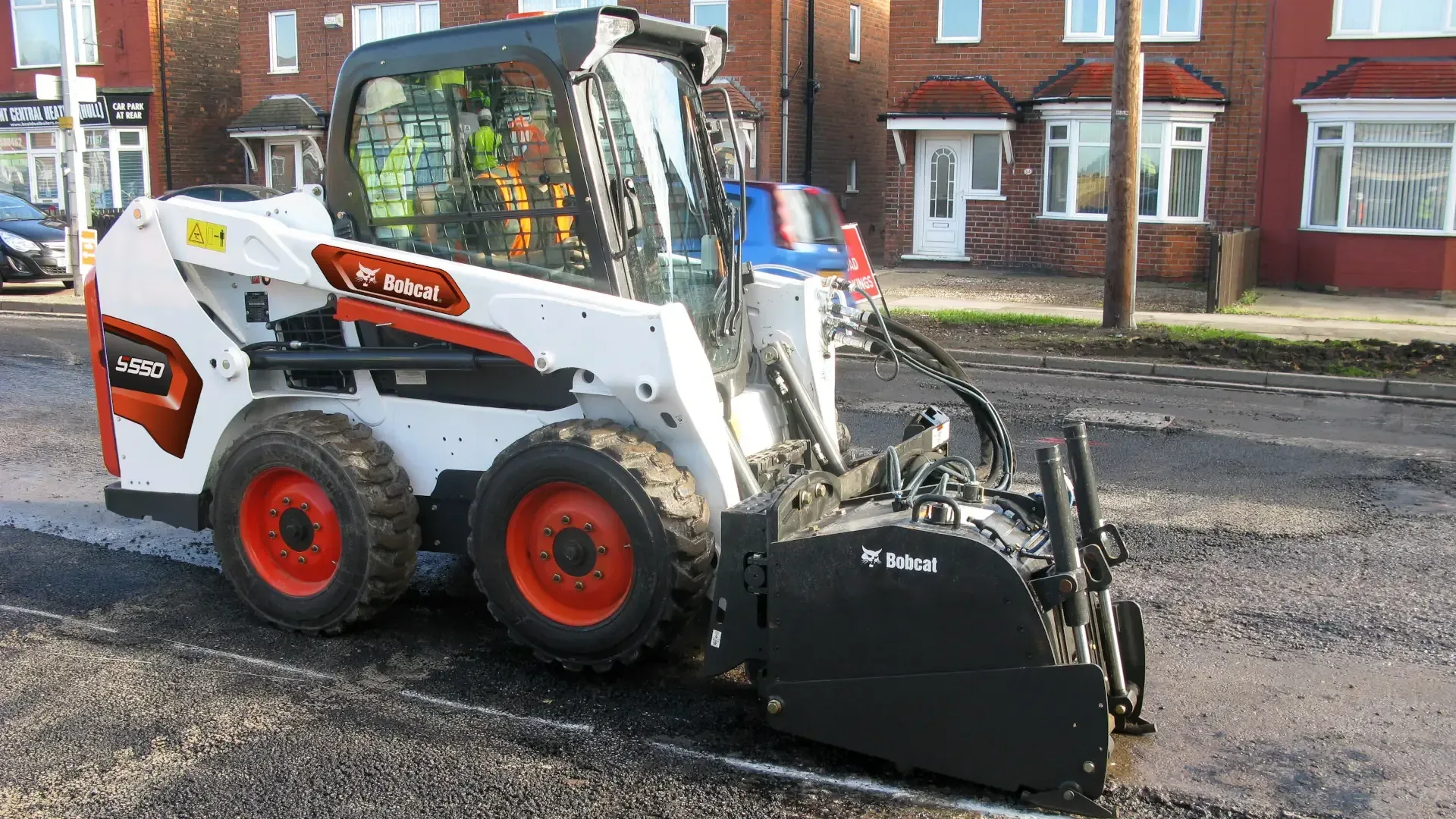 Bobcat schranklader wegwerkzaamheden Vangaever Bobcat 01